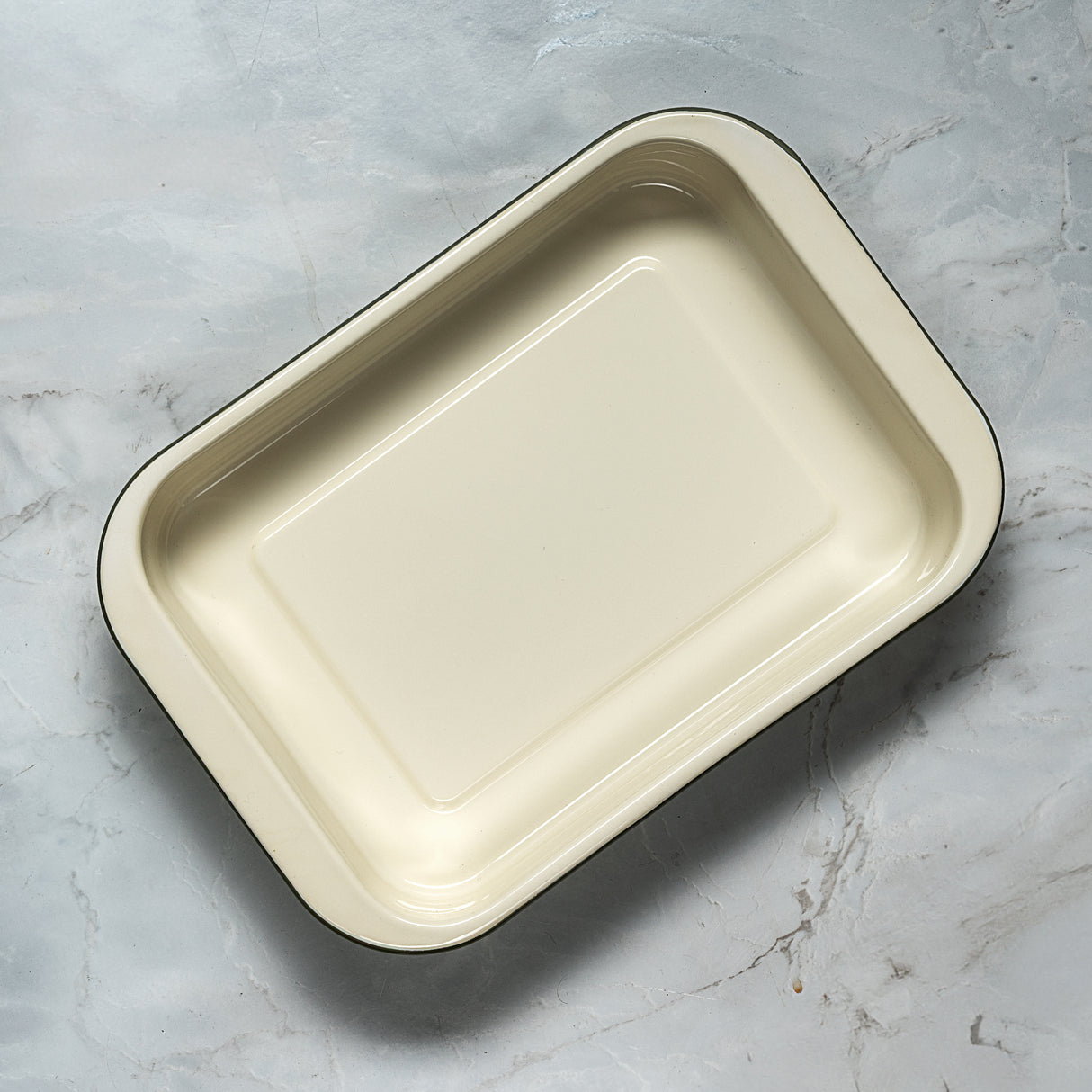 J&L 35cm Medium Enamel Roasting Tin, Sage Green & Cream